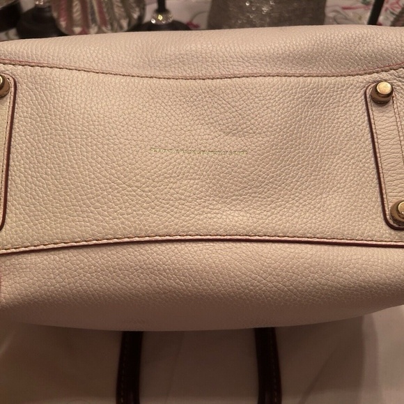 EUC Coach 1941 Rogue Satchel Pebble Leather Chalk/Brass - Picture 10 of 16